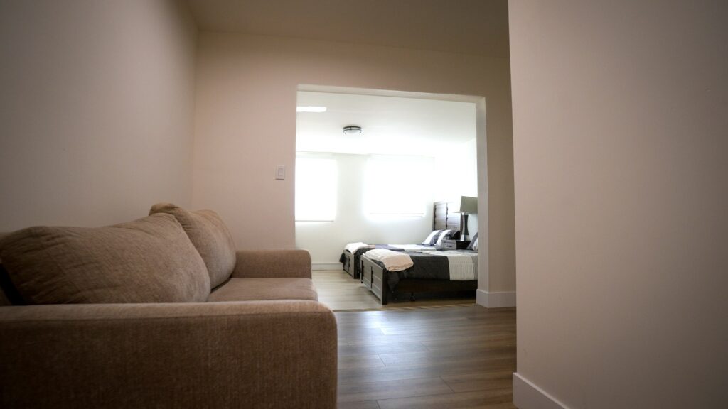 Bedroom suite at Believe Detox Center Northridge