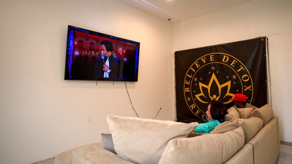 Media room at Believe Detox Center Northridge